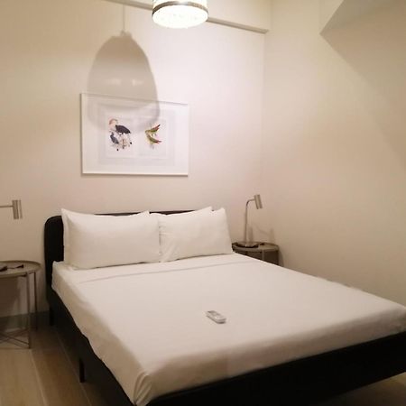 Uptown Parksuites Apartments Tower 2 Bgc By Ph Staycation Manila Eksteriør billede