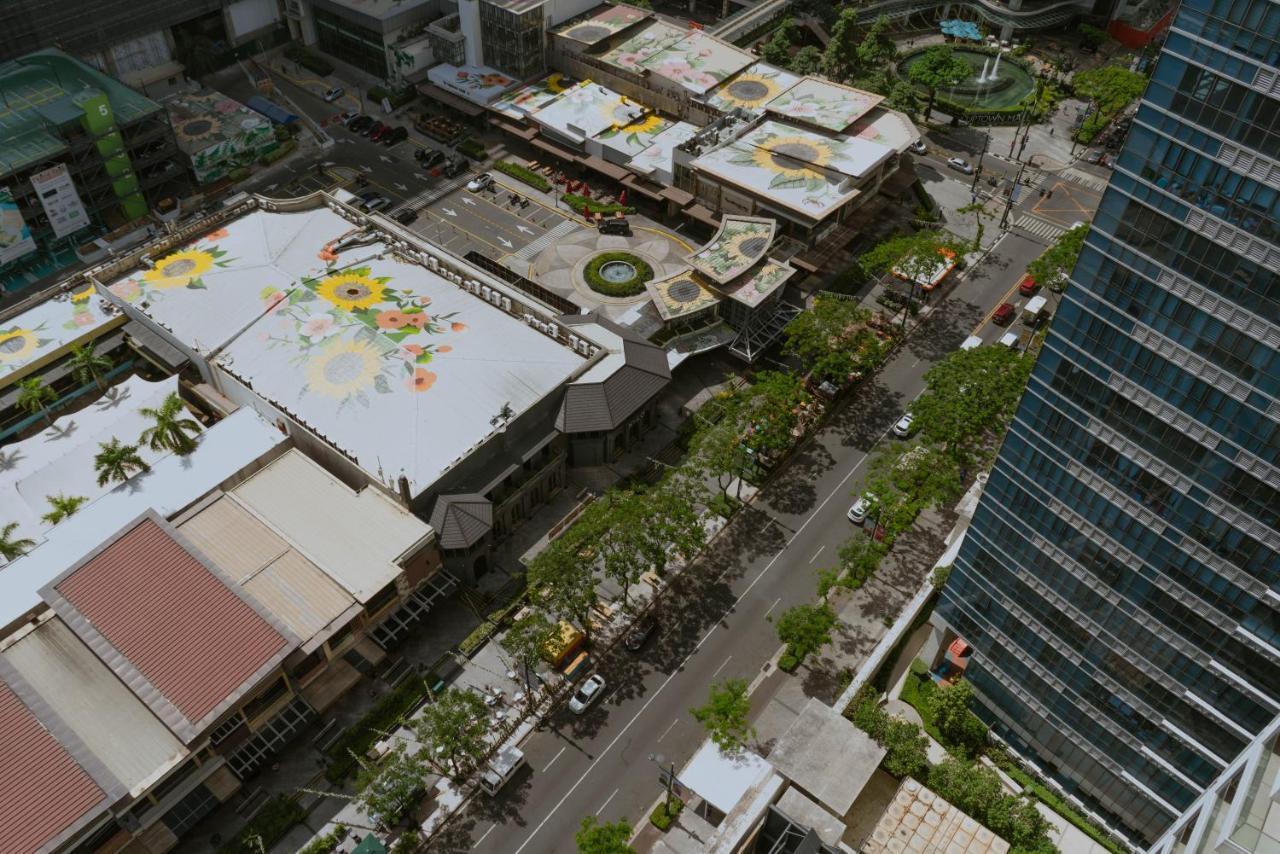 Uptown Parksuites Apartments Tower 2 Bgc By Ph Staycation Manila Eksteriør billede
