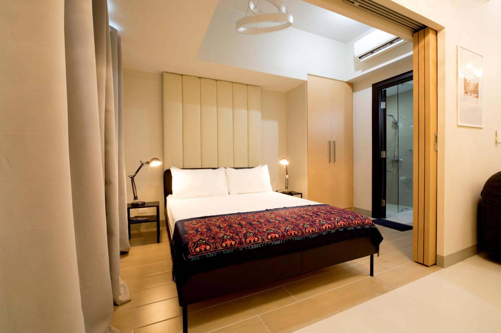 Uptown Parksuites Apartments Tower 2 Bgc By Ph Staycation Manila Eksteriør billede