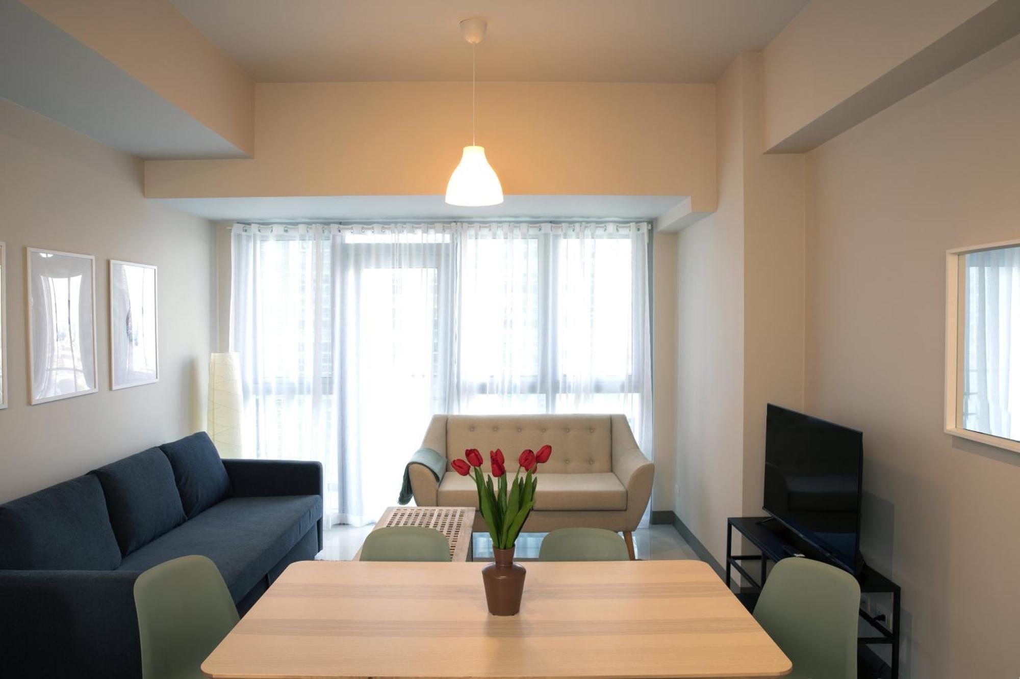 Uptown Parksuites Apartments Tower 2 Bgc By Ph Staycation Manila Eksteriør billede