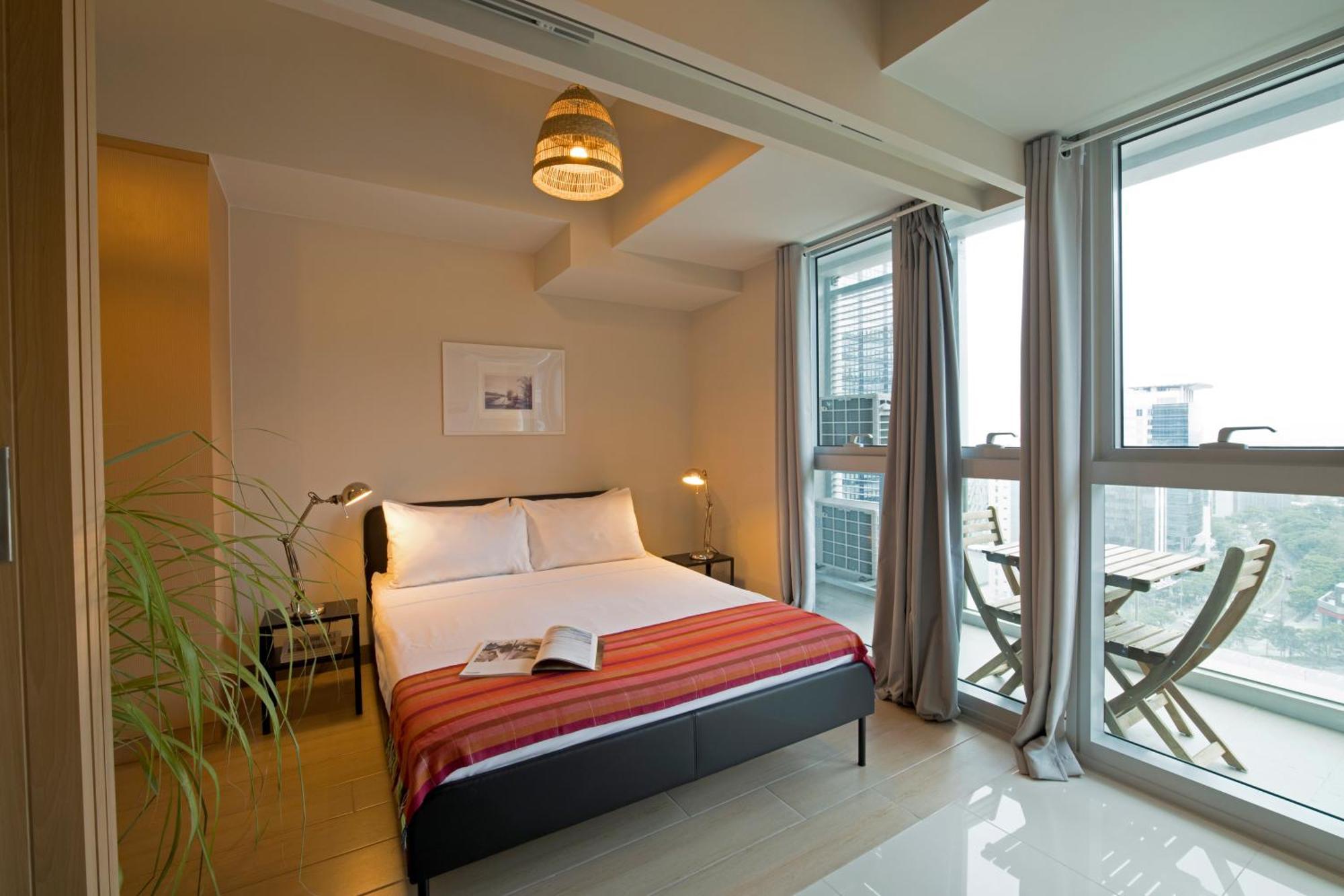 Uptown Parksuites Apartments Tower 2 Bgc By Ph Staycation Manila Eksteriør billede