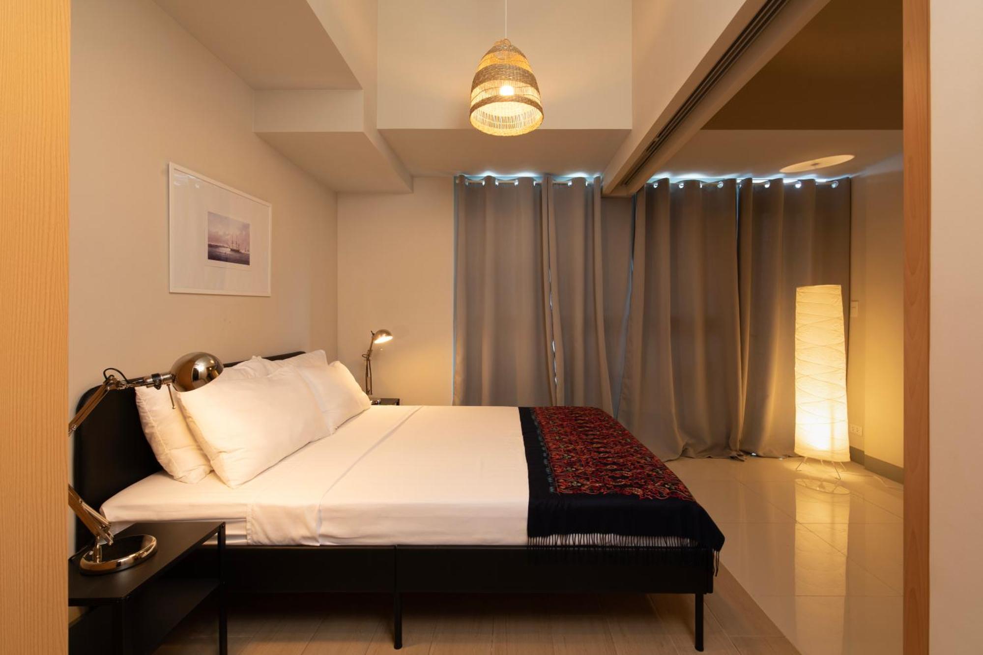 Uptown Parksuites Apartments Tower 2 Bgc By Ph Staycation Manila Eksteriør billede