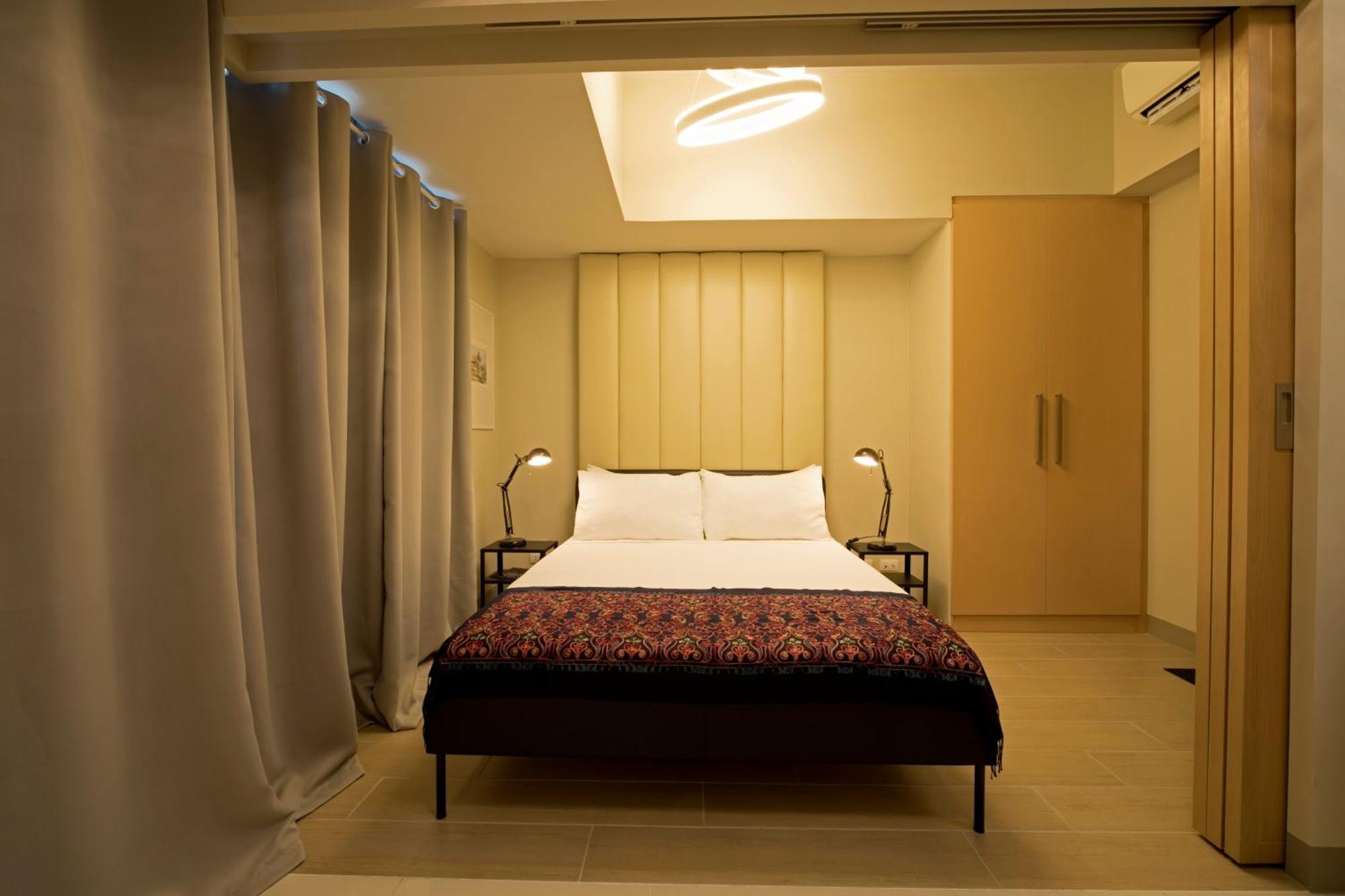 Uptown Parksuites Apartments Tower 2 Bgc By Ph Staycation Manila Eksteriør billede
