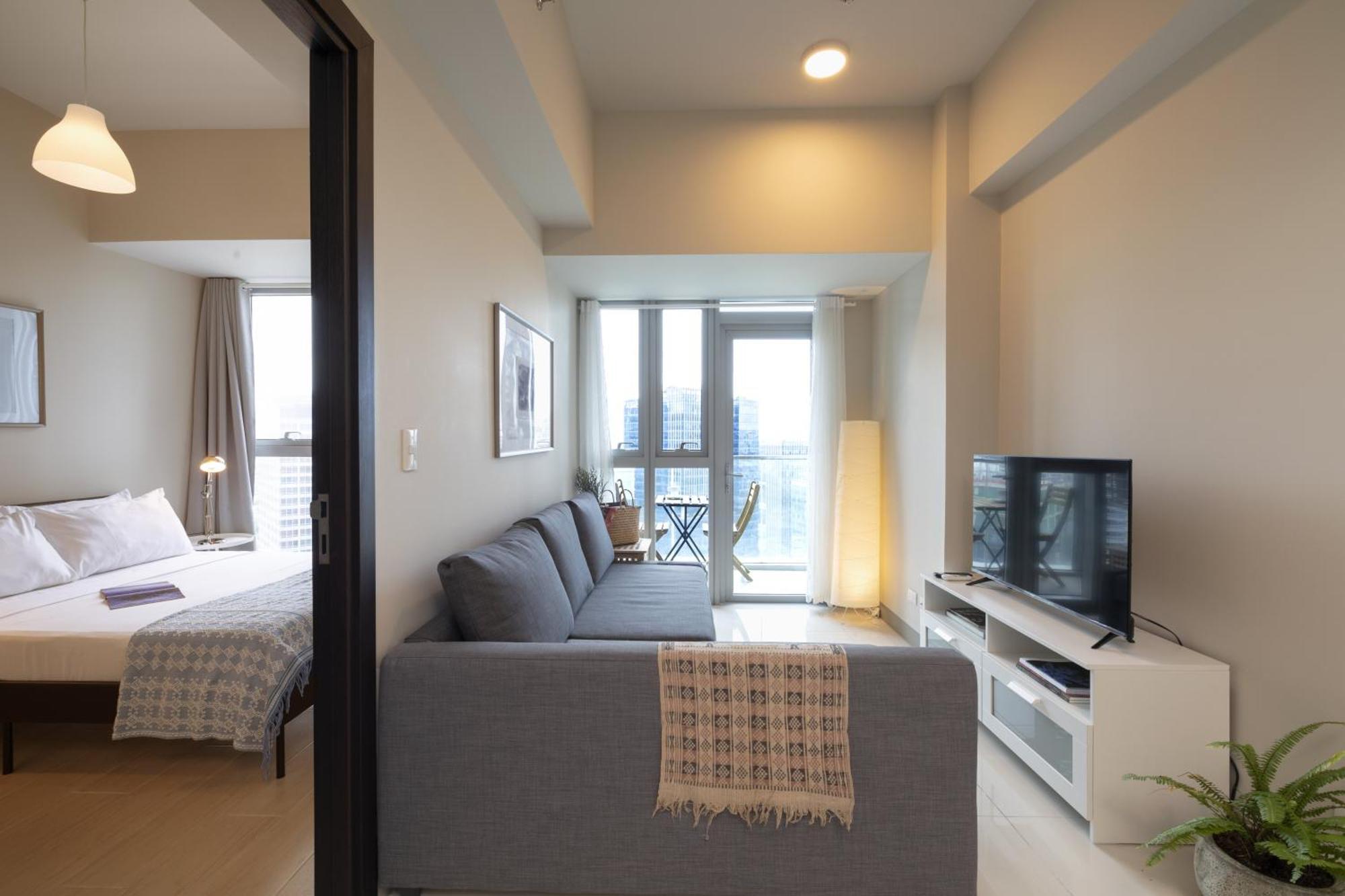Uptown Parksuites Apartments Tower 2 Bgc By Ph Staycation Manila Eksteriør billede